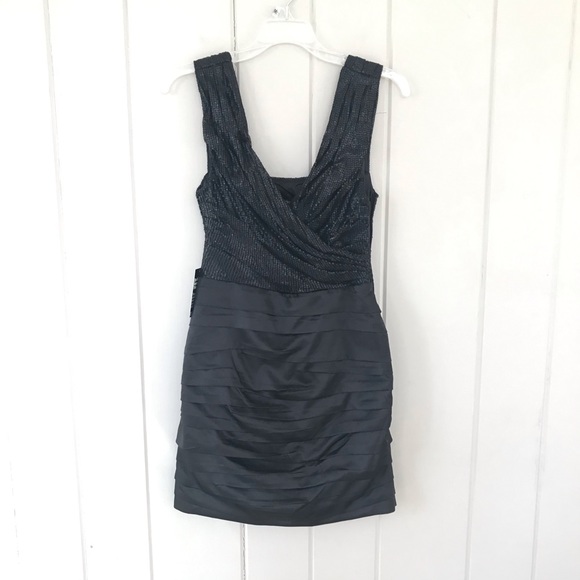 Express Black Sequin Mini Dress, size 4 - Picture 2 of 13